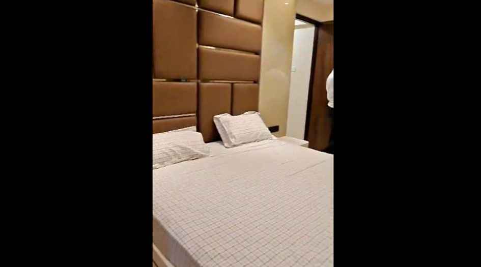Sanghvi-Nesta-Gallery-Actual-Flat-Master-Bedroom